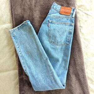 Levi's 501 Straight Leg Jeans
